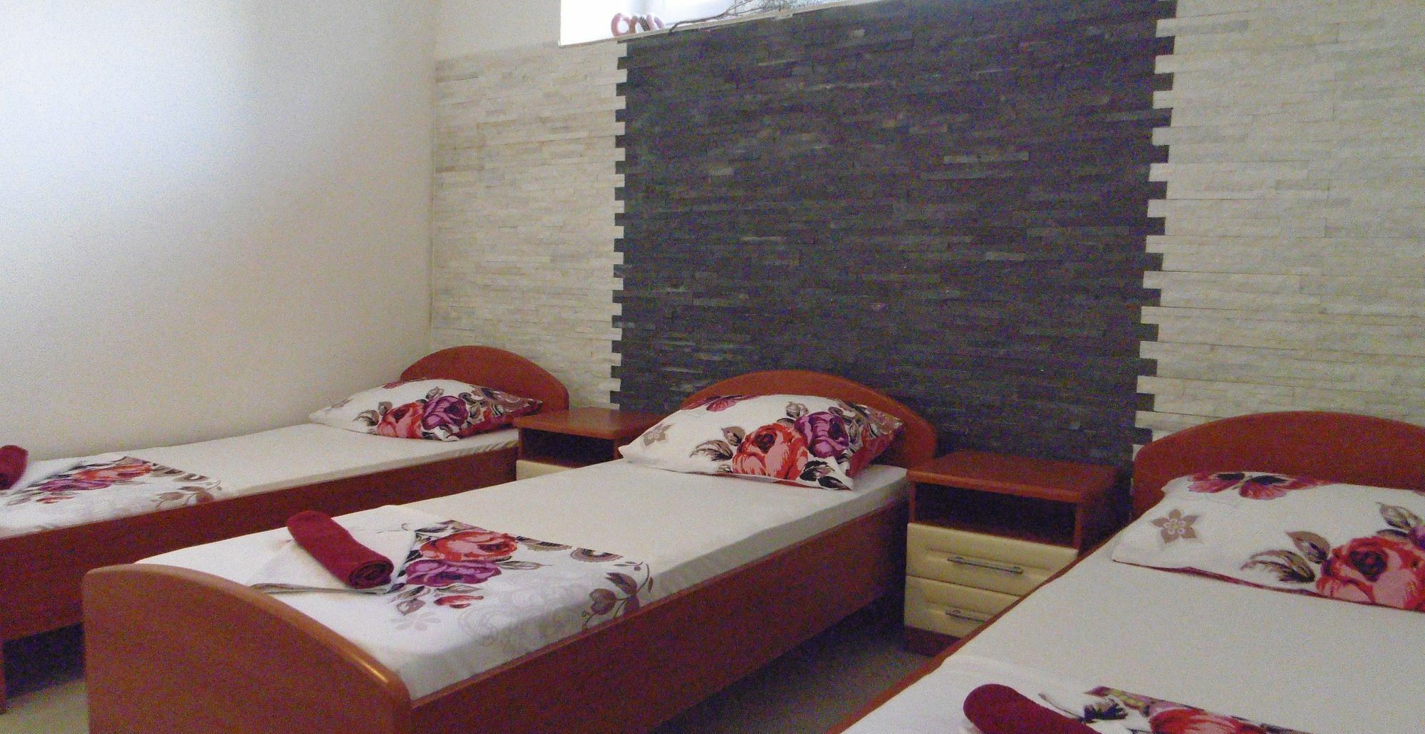 Smoky Apartment Novalja